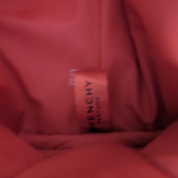 NWOT Givenchy Makeup Bag - Picture 6 of 6
